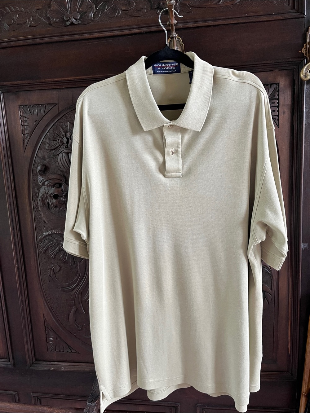 Roundtree & Yorke Men's Light Cream Polo Shirt